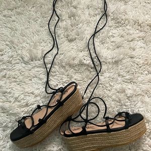 Platform Strap Up Sandals